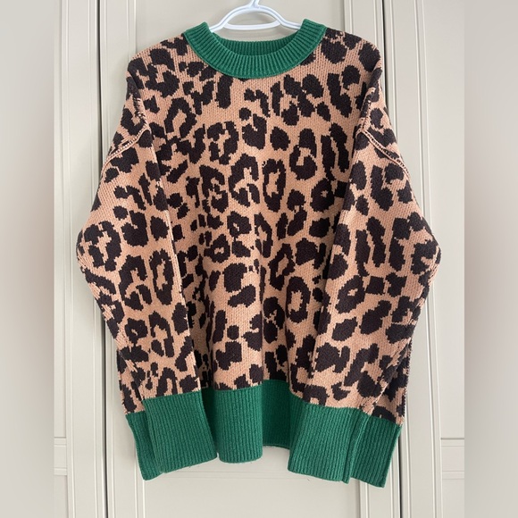 NWT Aerie Softest Luxe Crew Oversized Sweater Leopard & Green - Picture 5 of 11